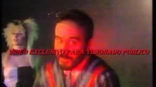 AZUL Y NEGRO -  NO TENGO TIEMPO (CON LOS DEDOS DE UNA MANO)