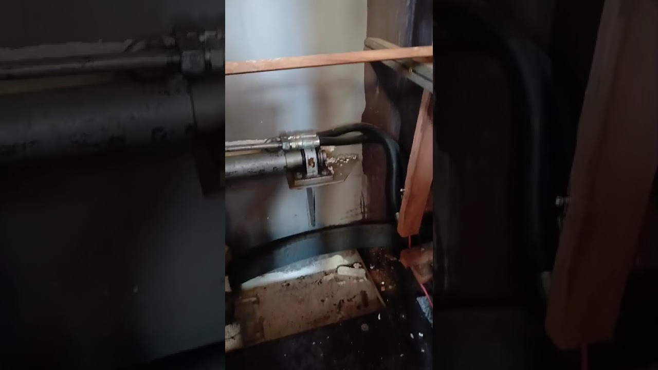 Notverkauf!Sehr schönes Stahlboot, Kajüteboot, Motoryacht , Diesel. Zum fertigmachen.