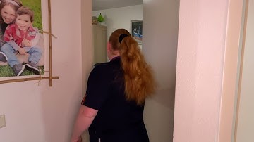 Verpleegkundige Dominique vertelt over haar werk in de thuiszorg