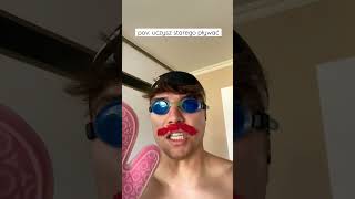 Pov Stary Mistrz Olimpijski W Pływaniu