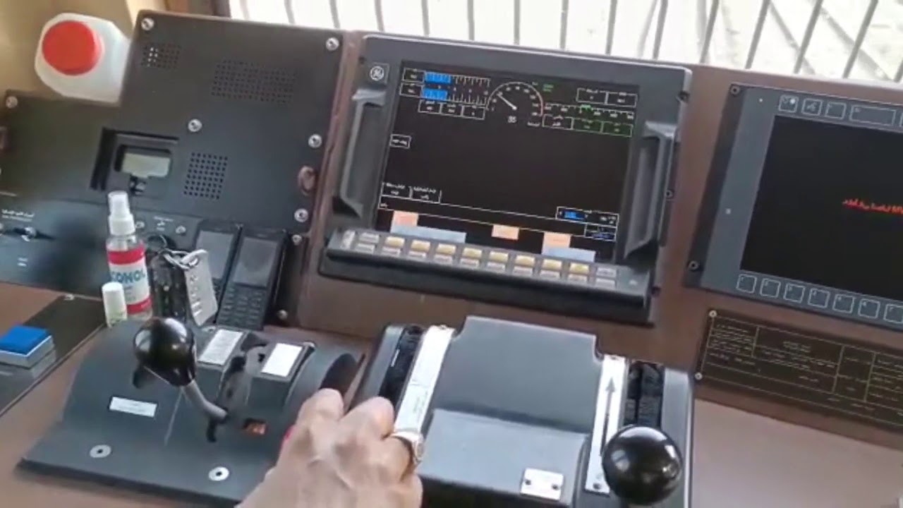 شرح تفصيلي لكابينة جرار القطار الجديد  اليكترك الأمريكي ٢٠٢٠ سكك حديد مصر