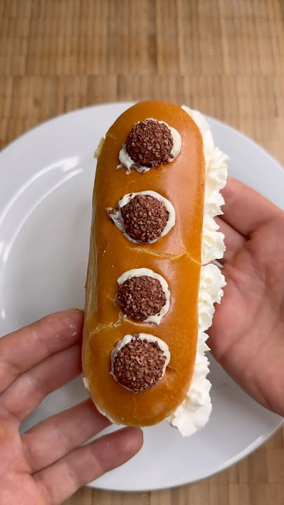 Kinder Joy hot dog brioche ! 😋