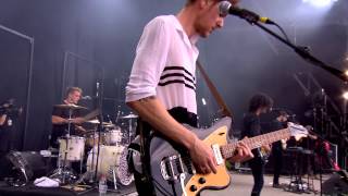 The 1975 - Chocolate (Glastonbury 2014) chords