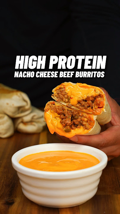 EASIEST High Protein Nacho Cheese Burritos! ONLY 463 calories with 52g Protein🔥🧀💪🏽 #mealprep
