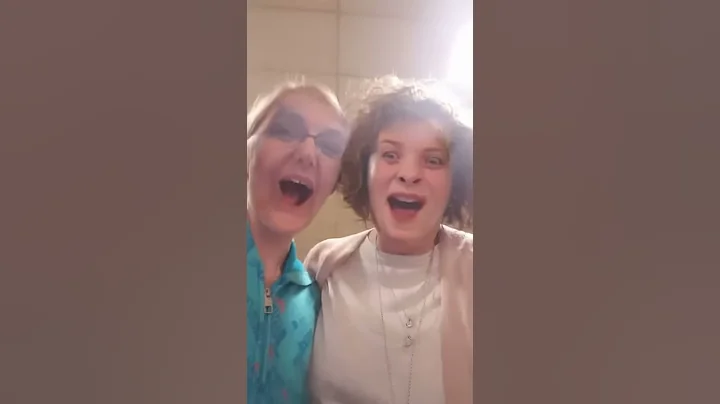 Face swap Aunt and Niece