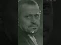 وبايدي نسيت عينيكي لكن ندمان عليكي  