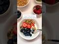 Greek Yogurt Granola Bowl جرانولا مع الزبادي اليوناني Short