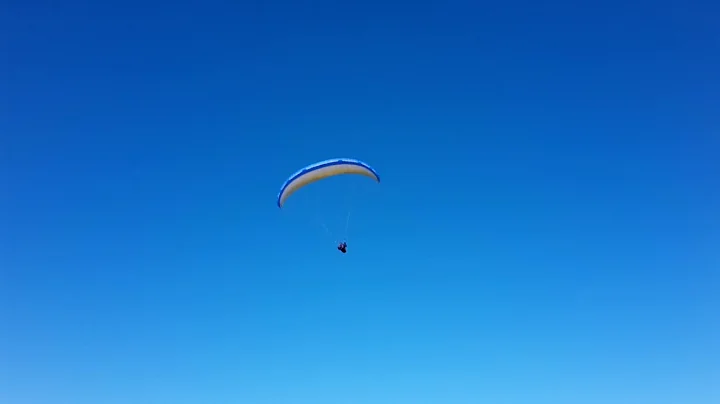Gary Bowden Flydown.