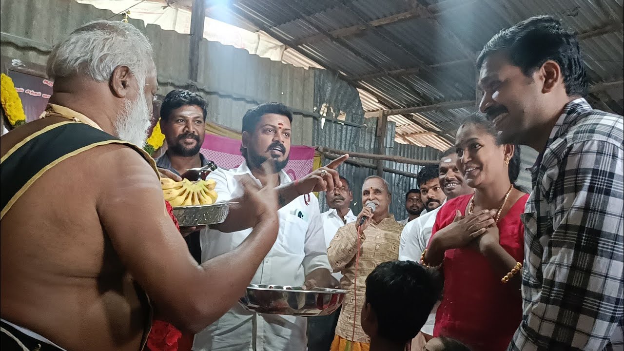 ஆசிரியத்தில் ஆழ்த்திய நிகழ்வு புளியரை கருப்பசாமி அருள் வாக்கு #karuppasamy 