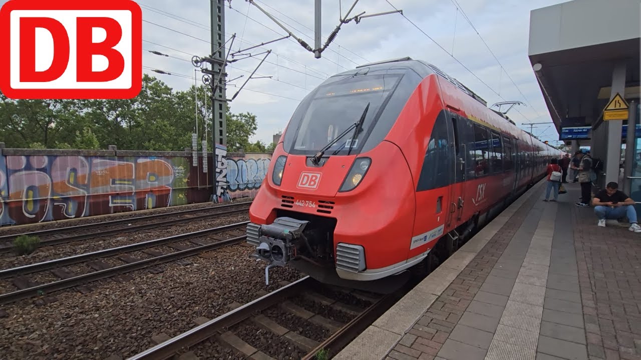 Moderner Regionalzug oder Plage - die Hamsterbacke