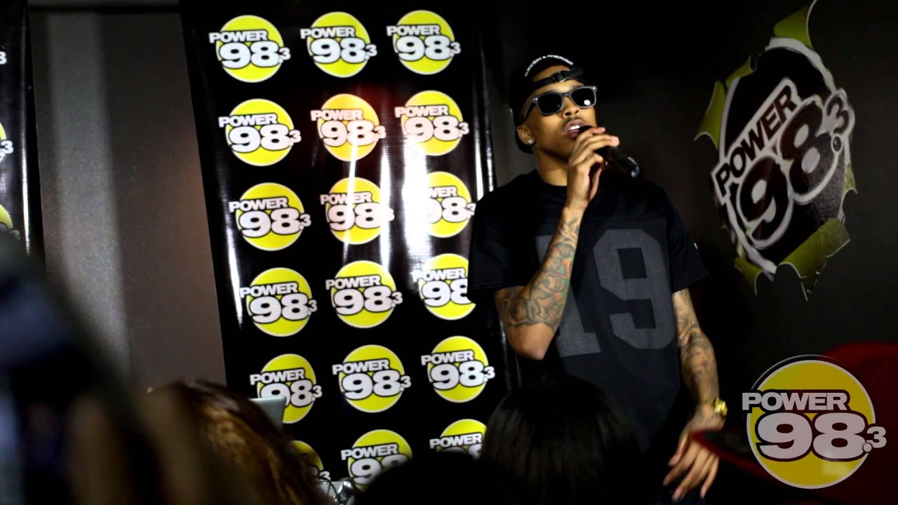 Studio Session - August Alsina "I Luv This $#^&"