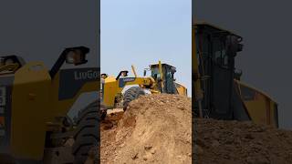 Soil.dumping Liugong grading 🛣️’!! #heavymachinery #highway