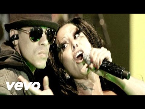 Alejandra Guzmán Ft. Moderatto, Vico C - Mala Hierba