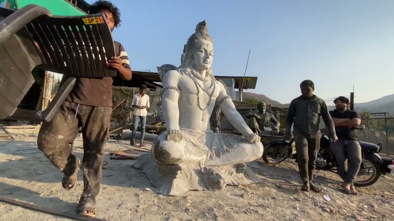 Bholenat murti chatrapati shivaji maharaj meghdambri pillar 