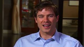 luke macfarlane in brothers and sisters (3)-wentworth miller