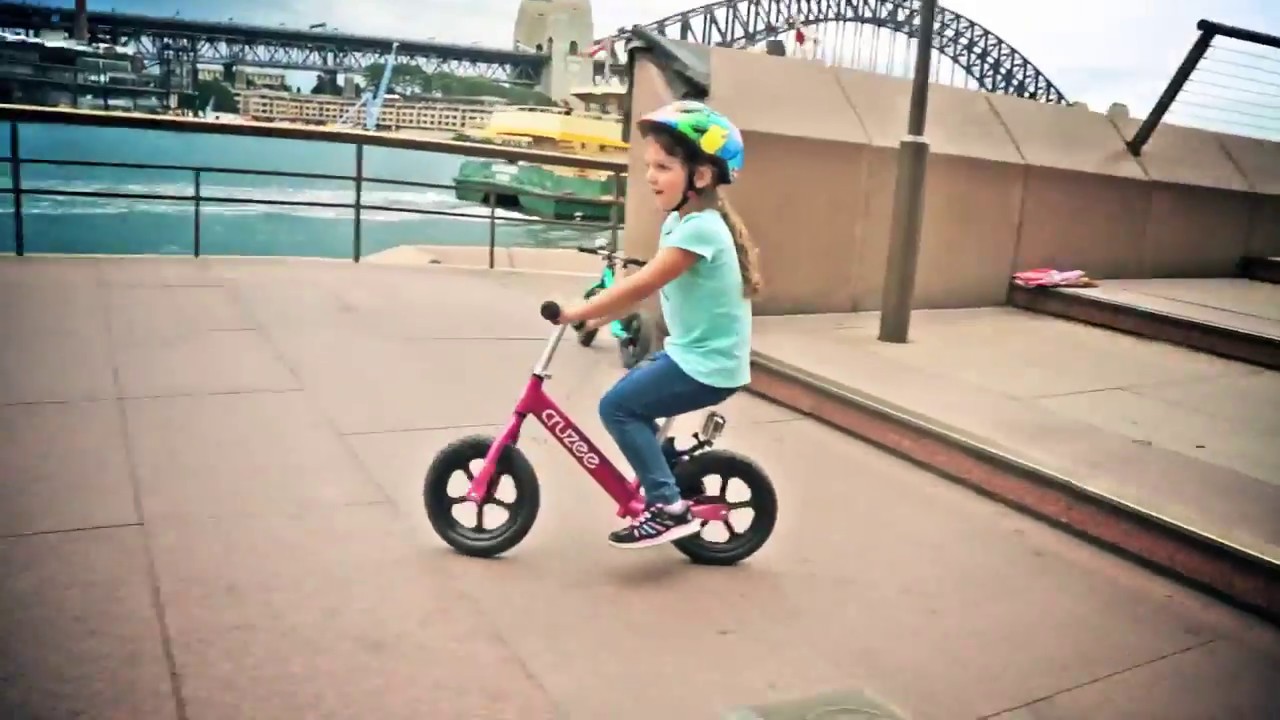 Детский беговел Cruzee Balance Bike Adventures YouTube