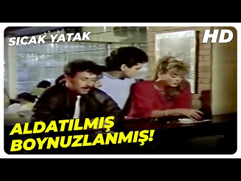 Sıcak Yatak - Benim Gönlüm Seninle Dolu Gamzem! | Harika Avcı Eski Türk Filmi