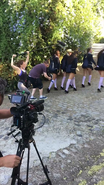 PORN MOVIE-Behind the scenes . Nice  working with beautiful ladies.