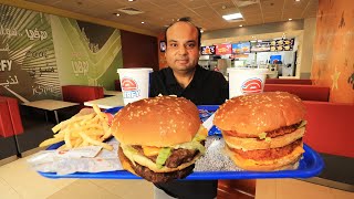 One of The BEST Chicken and Beef Burgers in Saudi Arabia '' Harfy'' l chicken burger l beef burger screenshot 2