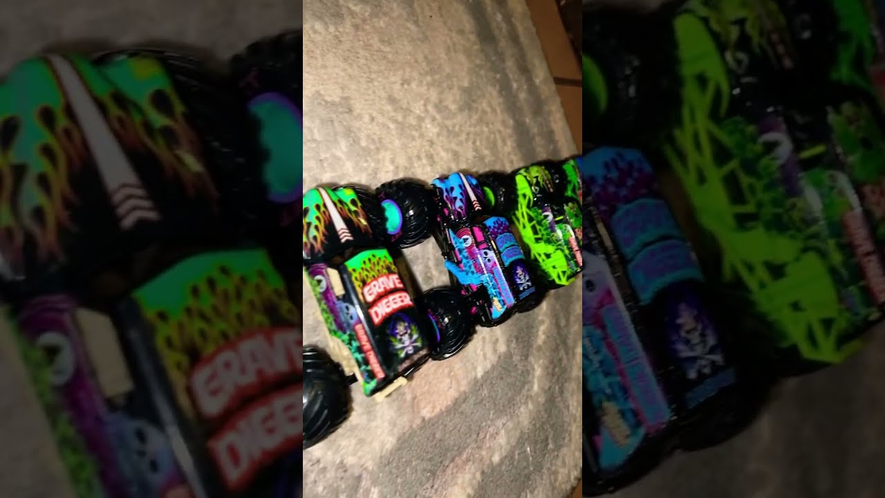 Grave Digger Race Gravedigger Viral Racing Monsterjam Letsgo