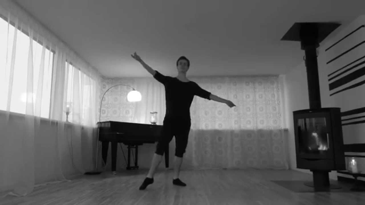 La Maison Noble - Entrée espagnole pour une homme / Loure