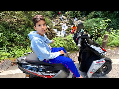 New Scooty Leke Pahad Pe Aagye Very Dangerous