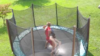 Winterbros Trampolin Wrestling Summer 2009 - Best of!