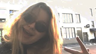 i warmed up for clairo and tried vlogging it lolol