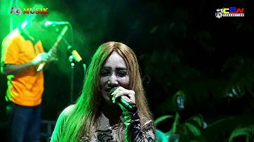 Dagang Pindang - Iin Varera