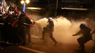 Greek protesters clash with police during Obama visit