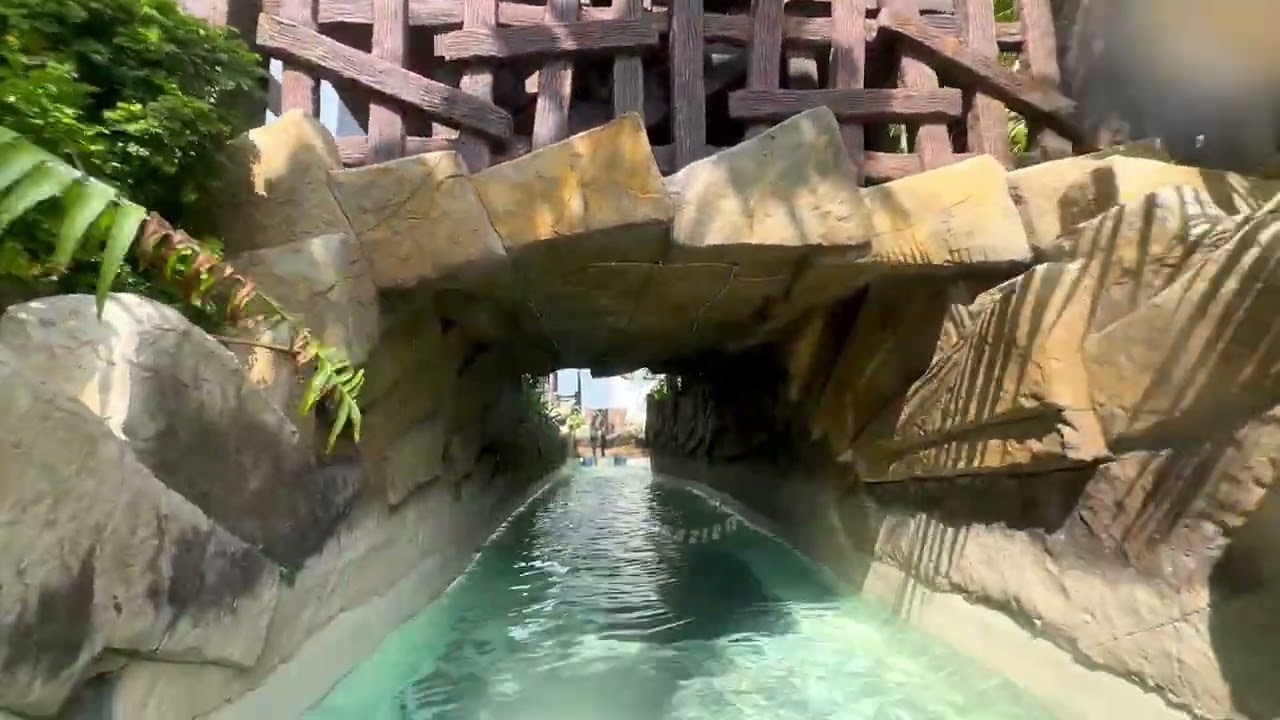 Hotel Ada Waterpark? Tapi Best Ke Tak? | Grand Orient Perai Review during Ramadhan 2025