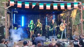 Muirsheen Durkin And Friends In Wackenberg Old Maui