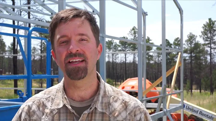 Building an Energy Efficient Year Round Greenhouse