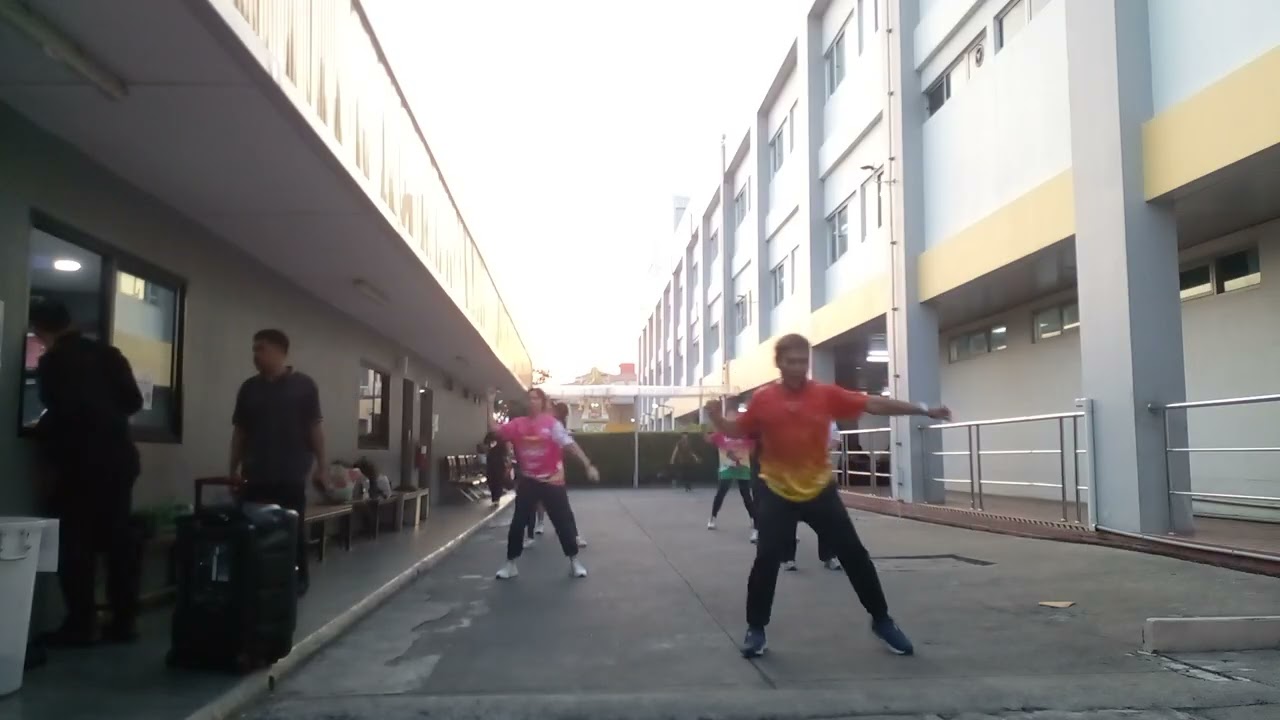 แอโรบิก_ท่าพื้นฐานการเต้น โรงงานยำยำ บางชัน_220169