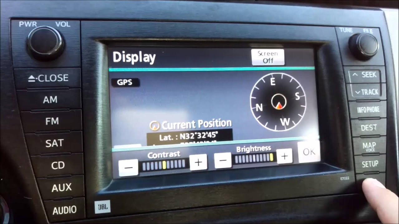 How to Turn Off Toyota Prius Display Screen Light Head Unit light - YouTube