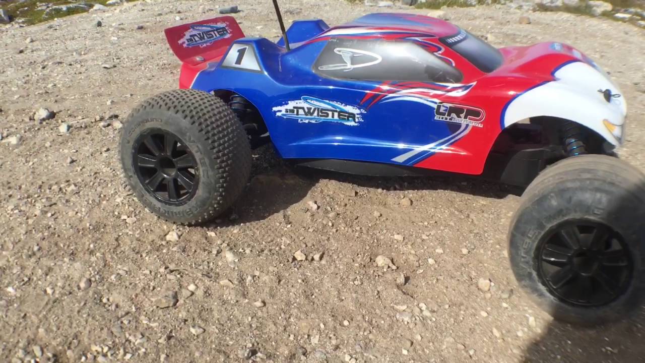 Rc car jumping YouTube