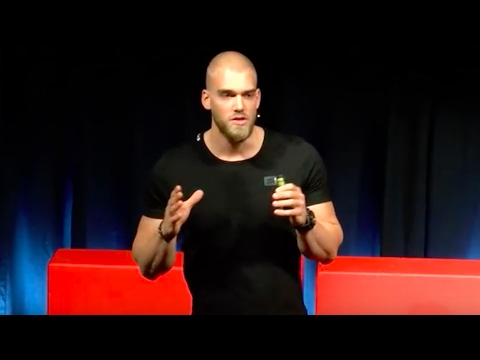 Natural Bodybuilding: Become the best version of yourself | Mischa Janiec | TEDxHSG