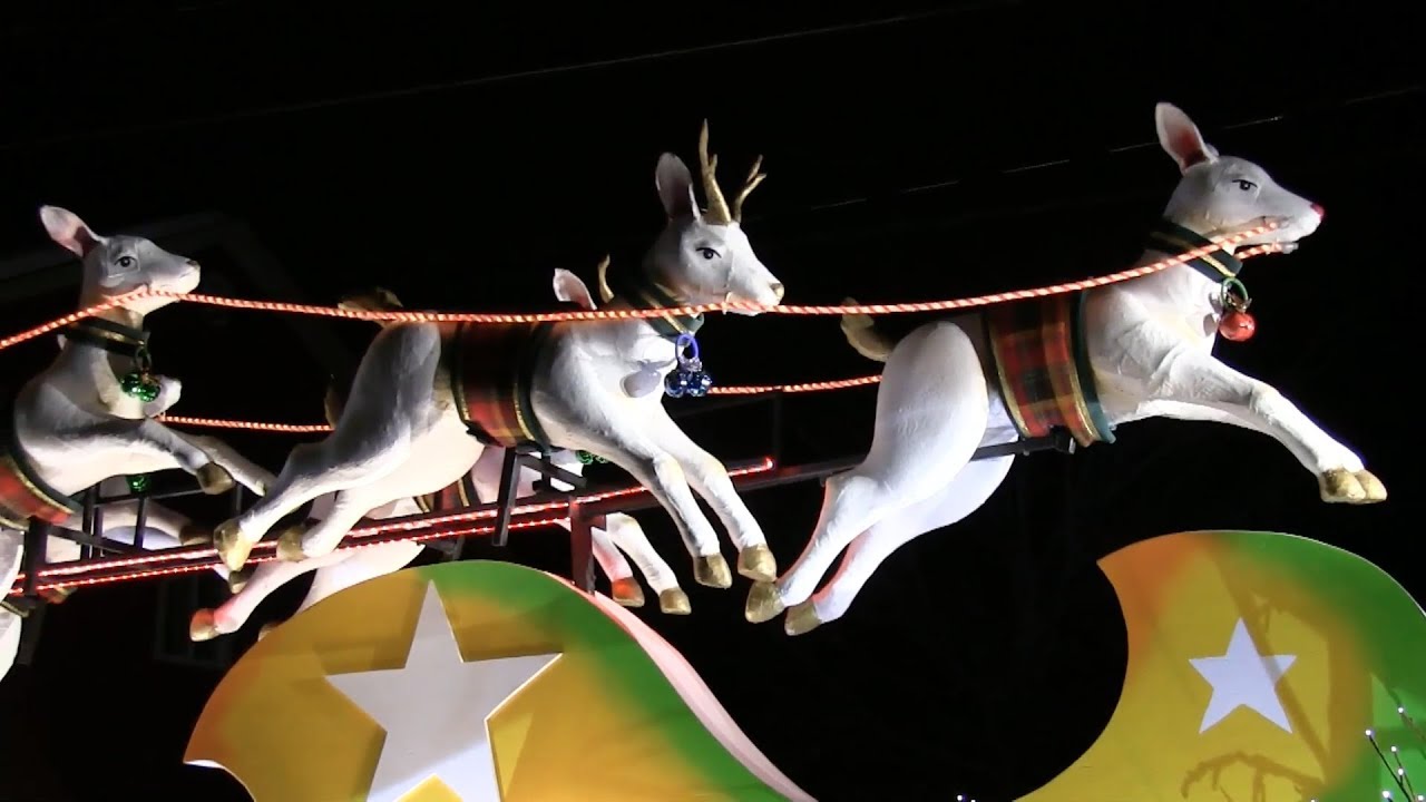Défilé intégral de la Parade du Père Noël 2018 à SaintSauveur YouTube Défilé intégral de la Parade du Père Noël 2018 à SaintSauveur YouTube