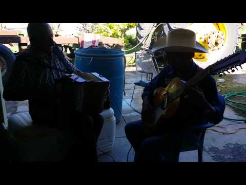 Cheyo y trino con damaso Garcia
