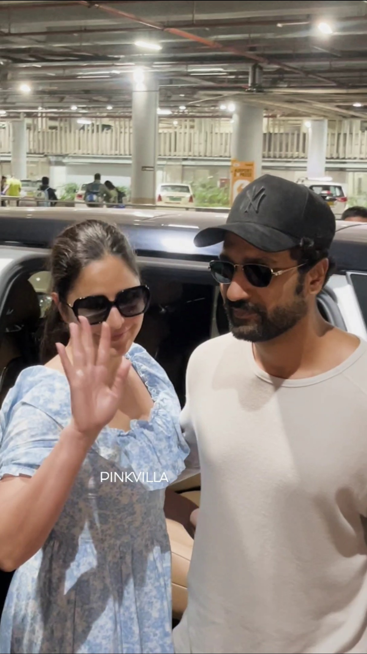 Vicky Kaushal Making Sure That Katrina Kaif Gets In Safely ? | #shorts #couple #bollywood #vickat