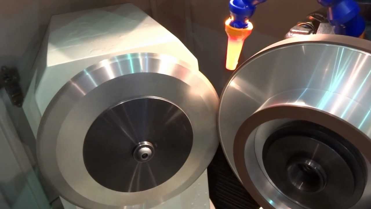 Circular Knives Grinder CVH-500D - YouTube