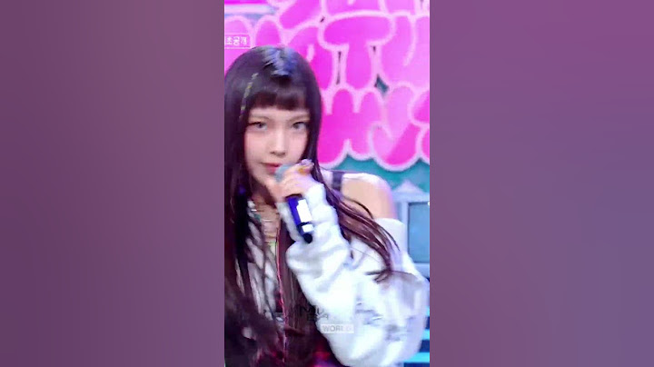Supernatural - NewJeans #Supernatural #NewJeans #뉴진스#Shorts #MusicBank | KBS WORLD TV