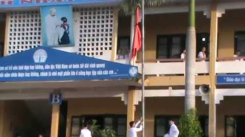 Lễ treo cờ rủ để tang Chủ tịch nước Trần Đại Quang