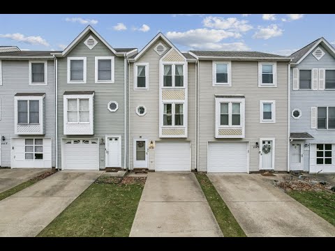 1121 Elm Court, Oakdale, PA home video tour