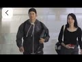 大谷翔平選手と妻が一緒に歩きながら、お互いに感動している様子がニュースで報じられた。