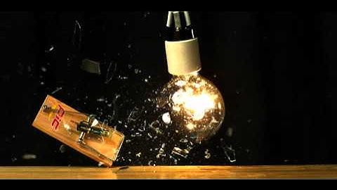 Real cool slow motion of mouse trap & light bulb 2 by myslowmochannel