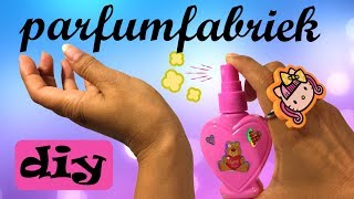 Mijn eerste parfum zelf maken! Parfumfabriek! (MAKKELIJK!)