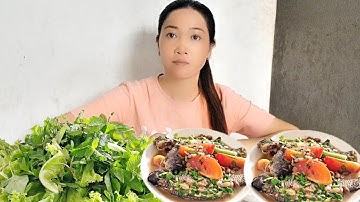 Cá rô phi kho tương hột ăn kèm rau ngon hết sẩy