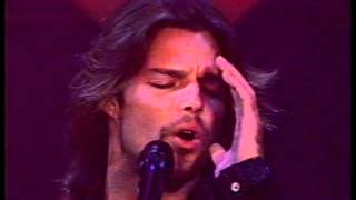 Ricky Martin - Te Extraño, Te Olvido, Te Amo (1996) Resimi