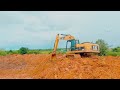 video proses penggalian kolam ikan menggunakan alat berat excavator (Creative Commons - Atribusi)